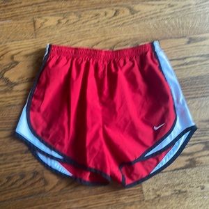 Nike shorts size small